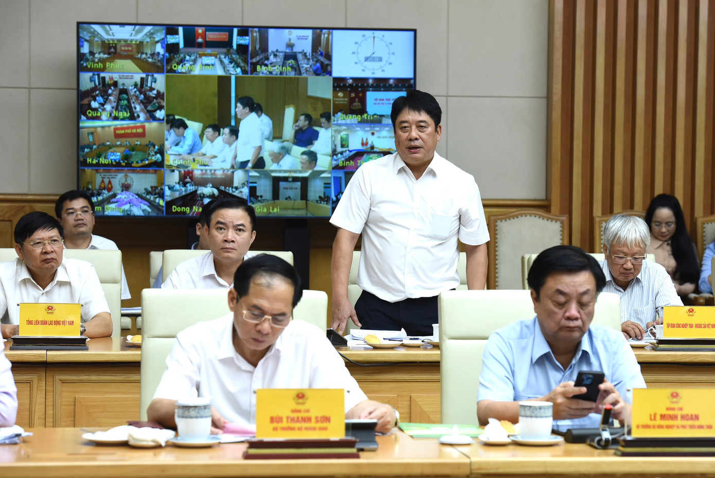 Tổng giám đốc EVN Nguyễn Anh Tuấn báo cáo tại Hội nghị