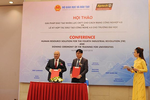Lễ ký hợp tác đào tạo Giảng viên Công nghệ 4.0 giữa Bộ GD&amp;ĐT Việt Nam và Aptech