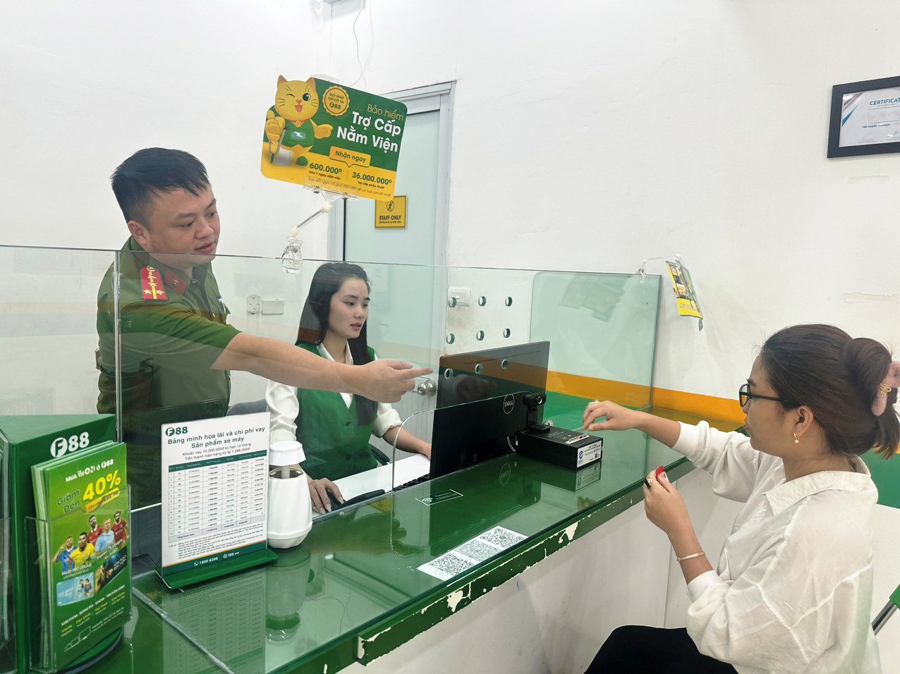 Công an tỉnh Ninh Bình tập huấn cho F88 thực hiện việc xác thực danh tính công dân tại cơ sở kinh doanh dịch vụ cầm đồ (tháng 4/2024)