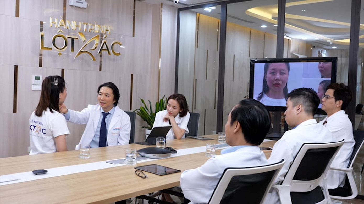 Ekip bác sĩ giỏi chuyên môn được huy động hội chẩn kỹ lưỡng cho các thí sinh