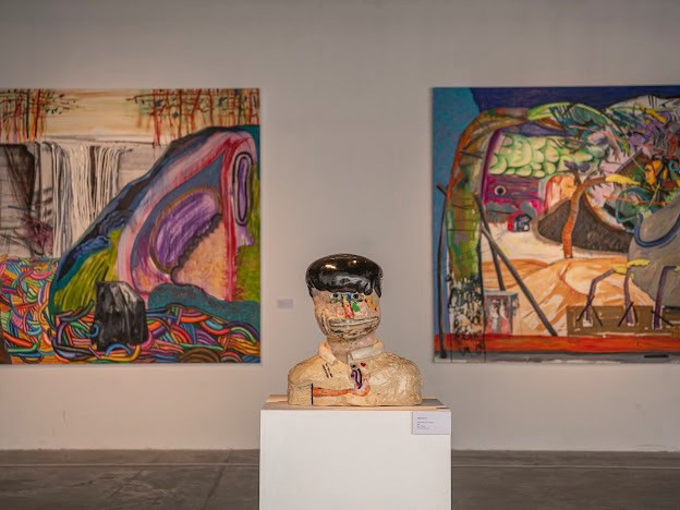 Các tác phẩm của nghệ sĩ Hoàng Thiên Phúc tại Triển lãm Cẩm nang sử dụng Cuộc đời diễn ra tại VCCA Các tác phẩm của nghệ sĩ Hoàng Thiên Phúc tại Triển lãm Cẩm nang sử dụng Cuộc đời diễn ra tại VCCA