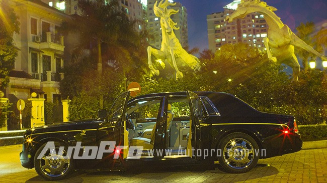 Bất ngờ thay khi chiếc xe RR Phantom 