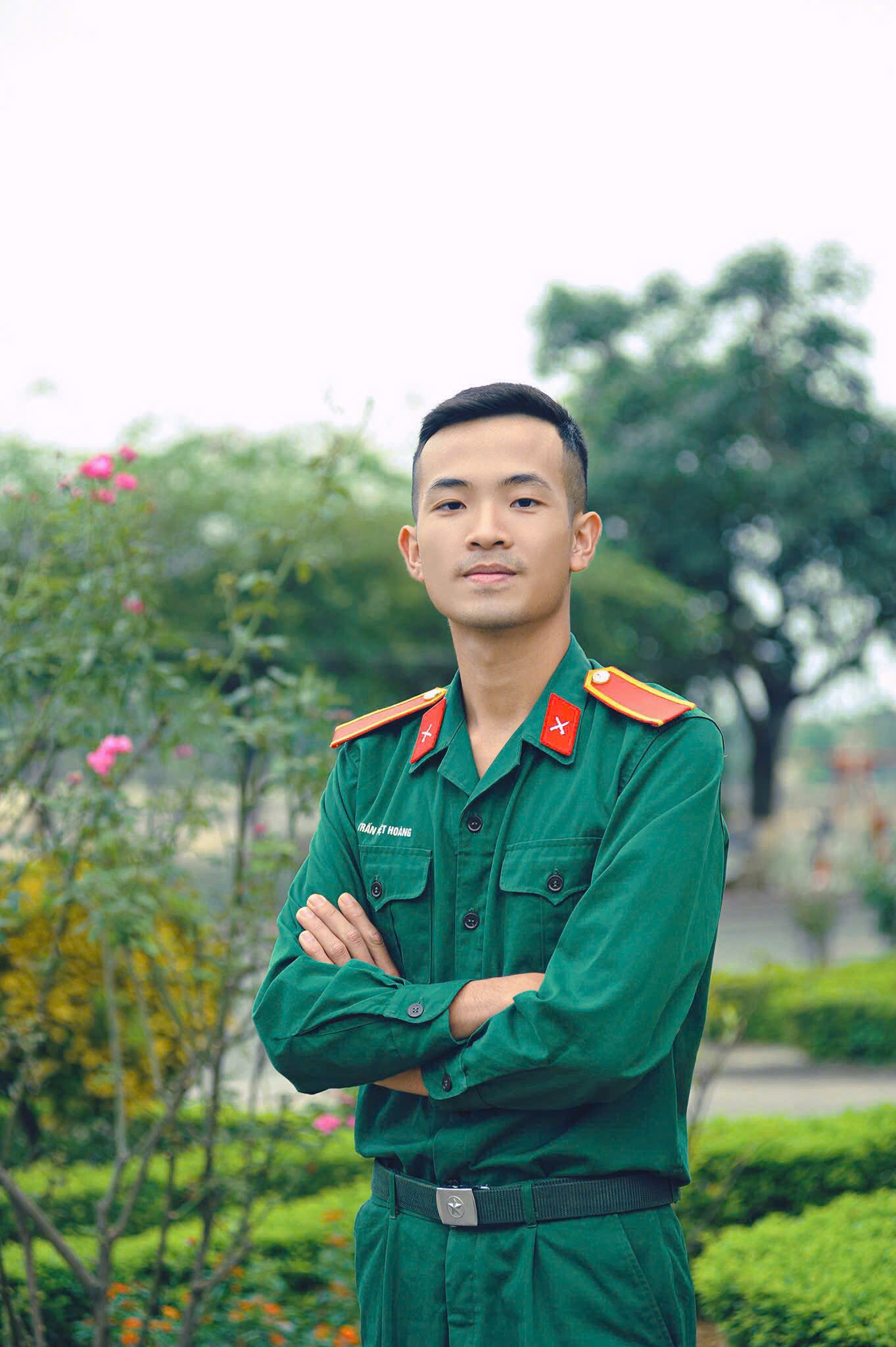 Nhà thơ trẻ Trần Việt Hoàng Nhà thơ trẻ Trần Việt Hoàng