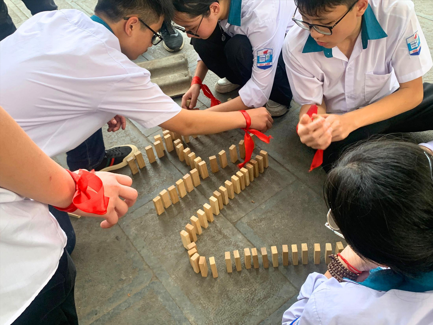 Các hoạt động giúp người chơi rèn luyện nhiều kỹ năng ghi nhớ, giao tiếp, tưởng tượng không gian. Các hoạt động giúp người chơi rèn luyện nhiều kỹ năng ghi nhớ, giao tiếp, tưởng tượng không gian.