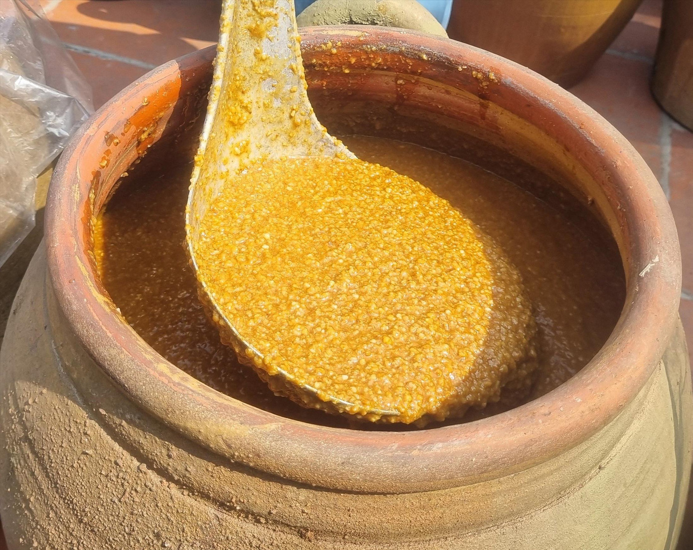 Tương Úc Kỳ có màu vàng óng Tương Úc Kỳ có màu vàng óng