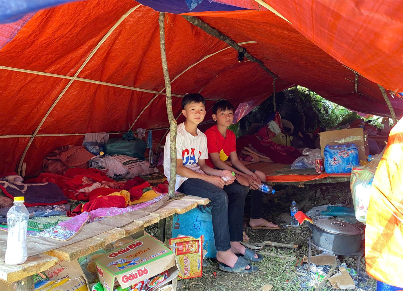 Những đứa trẻ Nguyên Bình mong được giúp đỡ hành trang đến trường