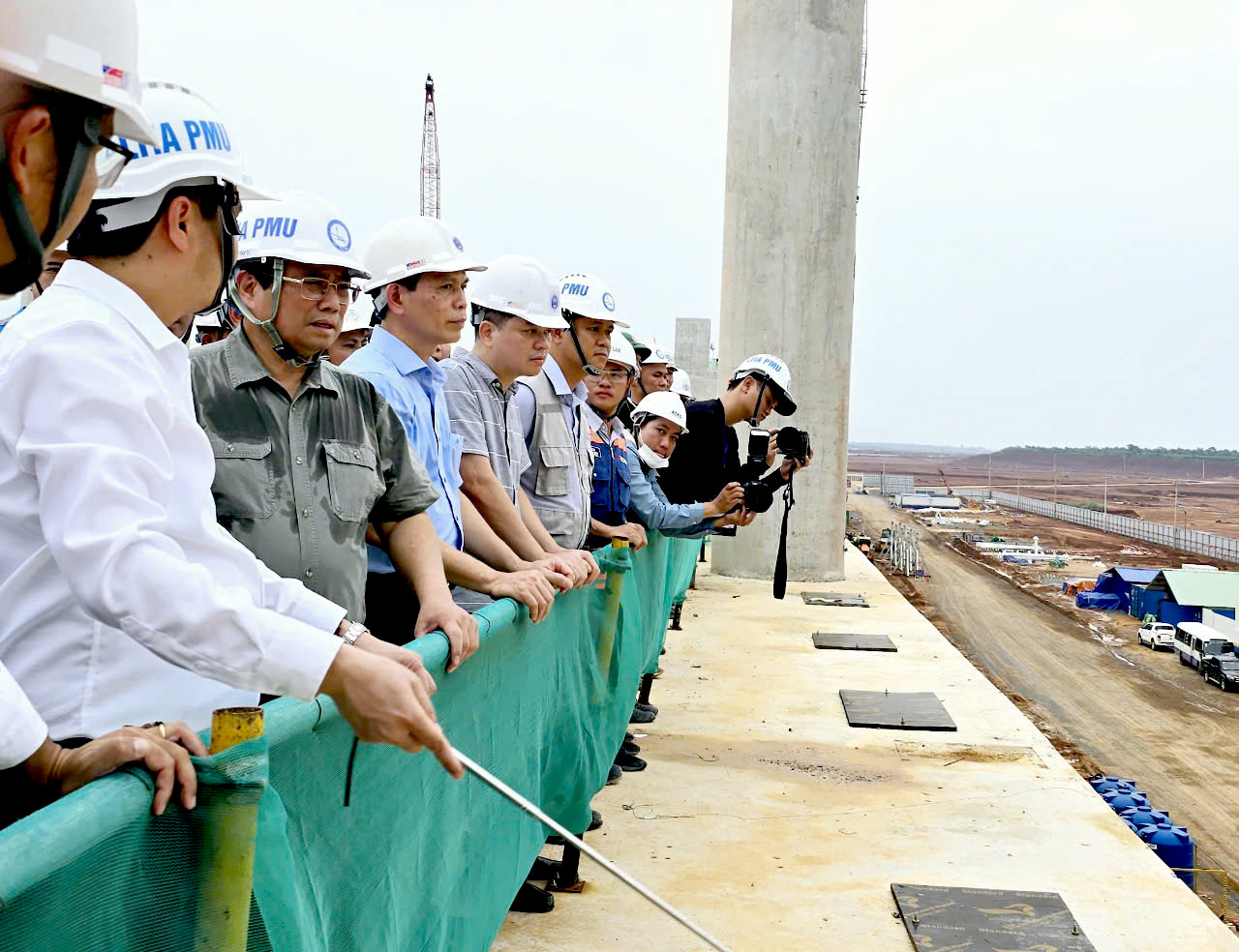 Thủ tướng Phạm Minh Chính kiểm tra tiến độ thi công Dự án Sân bay Long Thành ngày 24/9 Thủ tướng Phạm Minh Chính kiểm tra tiến độ thi công Dự án Sân bay Long Thành ngày 24/9