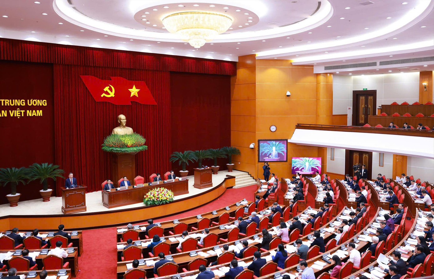 Toàn cảnh Hội nghị Trung ương Đảng khóa XIII, ngày 25/11. Ảnh: TTXVN