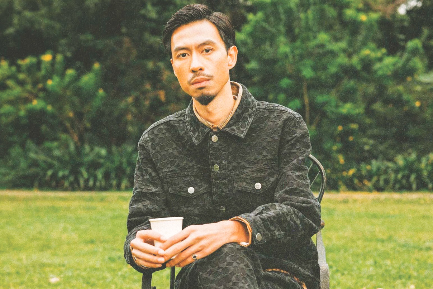 Đen Vâu để tâm hồn vào nghệ thuật và tạo cho riêng mình lối đi riêng