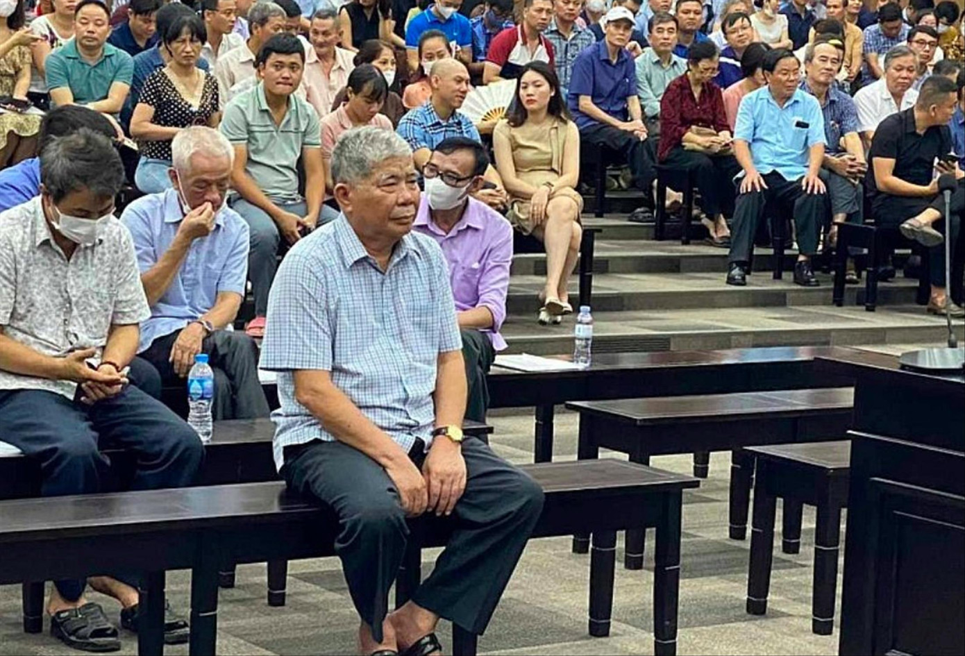 Ông Lê Thanh Thản tại một phiên tòa