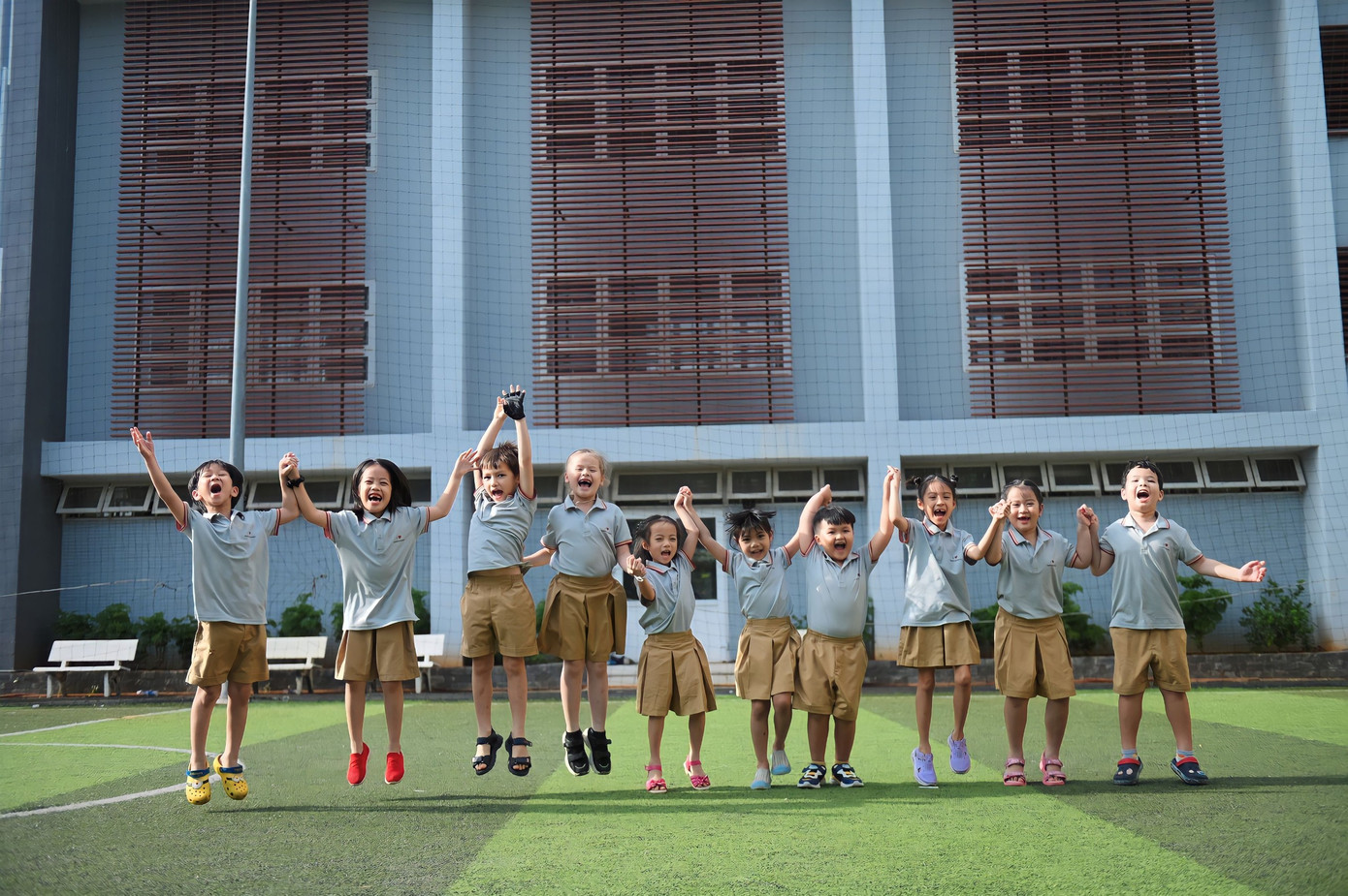 Tạo ra những môi trường học tập không có bạo lực, áp lực hay phân biệt đối xử là điều mà Tập đoàn EQuest luôn hướng đến Tạo ra những môi trường học tập không có bạo lực, áp lực hay phân biệt đối xử là điều mà Tập đoàn EQuest luôn hướng đến