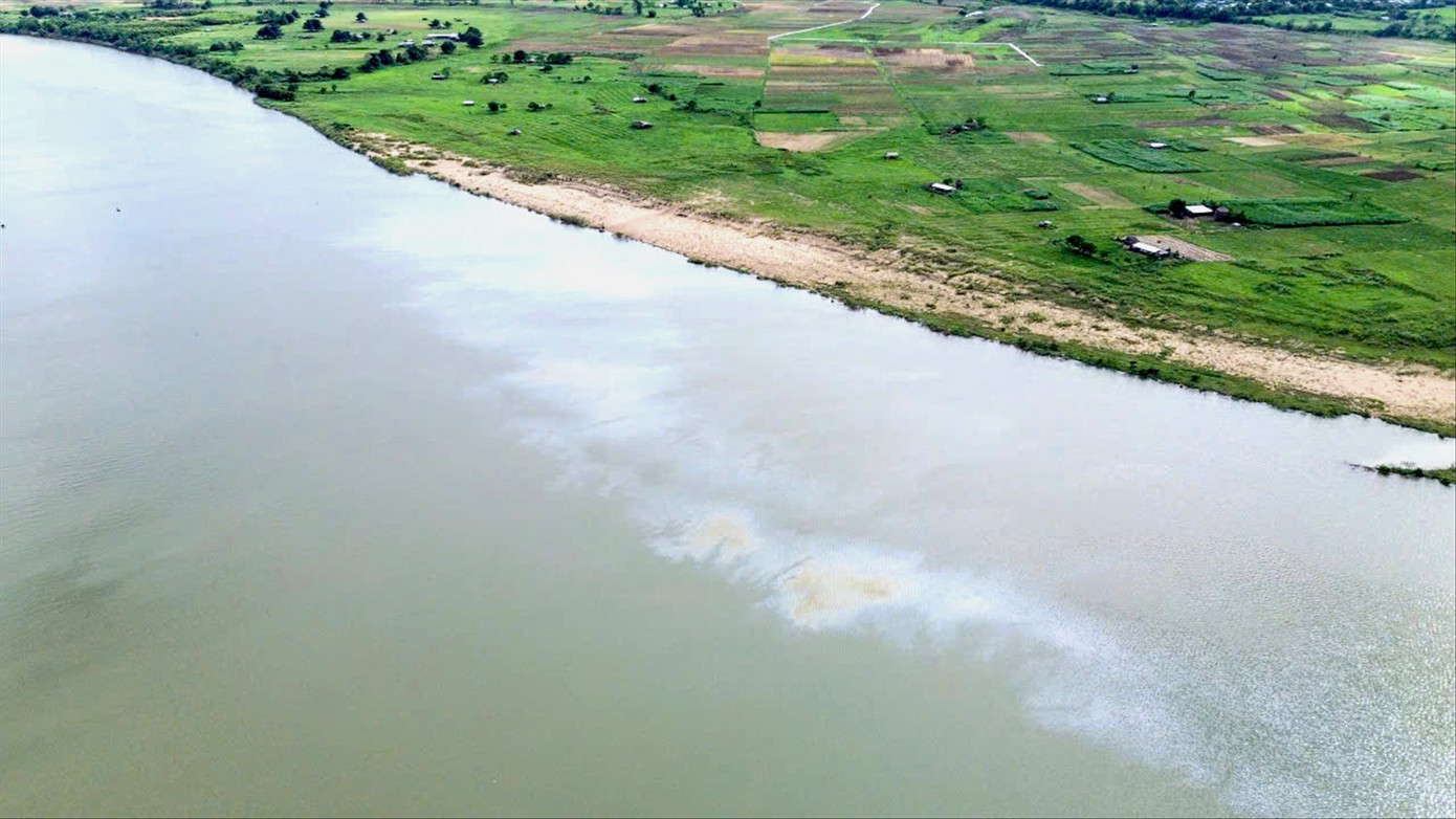 Mỏ cát ở xã Điện Thọ, thị xã Điện Bàn, Quảng Nam