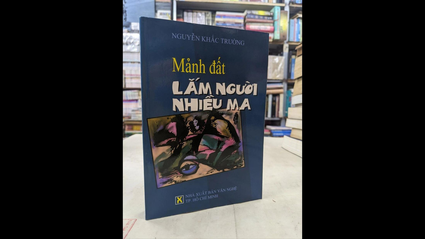 Bìa cuốn Mảnh đất lắm người nhiều ma