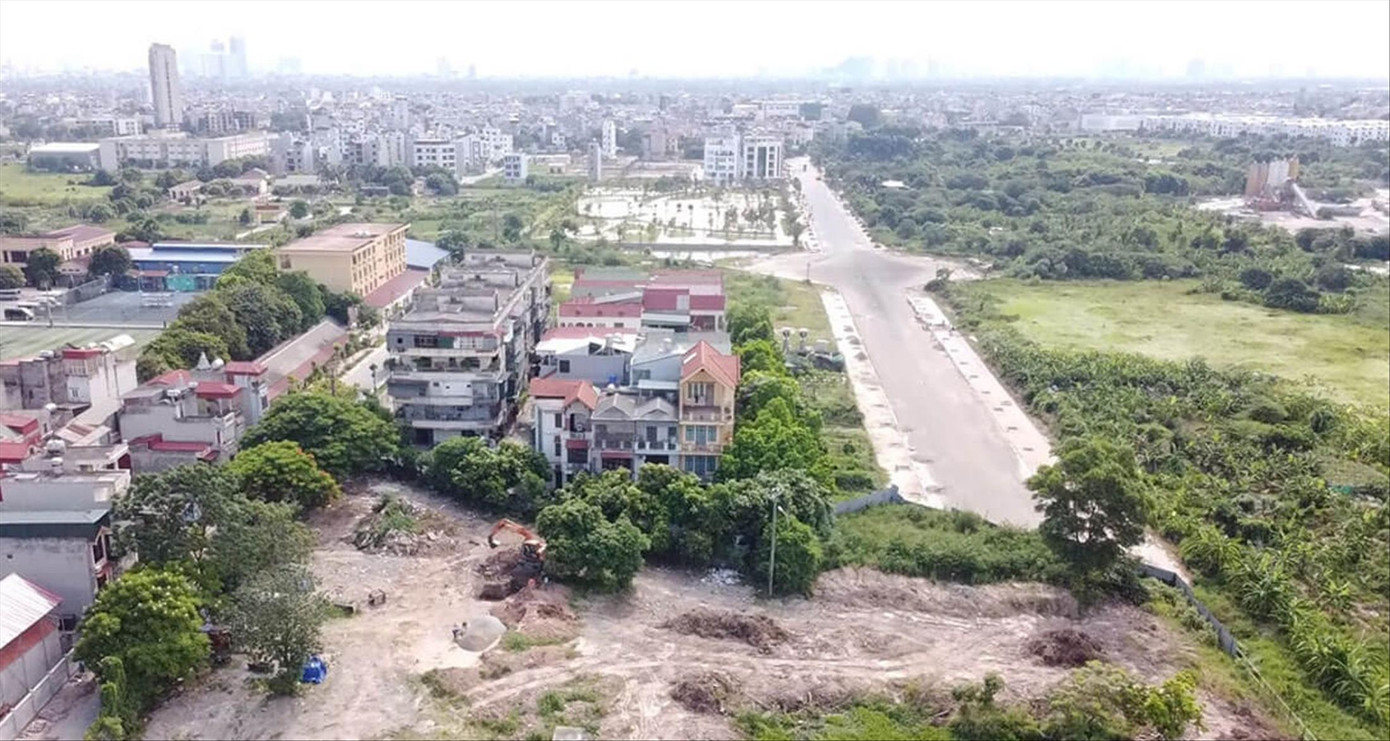 Dự án NƠXH Thượng Thanh (Long Biên, Hà Nội) giậm chân tại chỗ nhiều năm, khu đất để phát triển dự án bị bỏ hoang. Ảnh: Như Ý