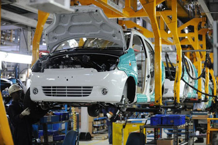 Chưa khi nào người tiêu dùng được chứng kiến cảnh các DN ô tô đẩy mạnh kích cầu như trong tháng 4/2012