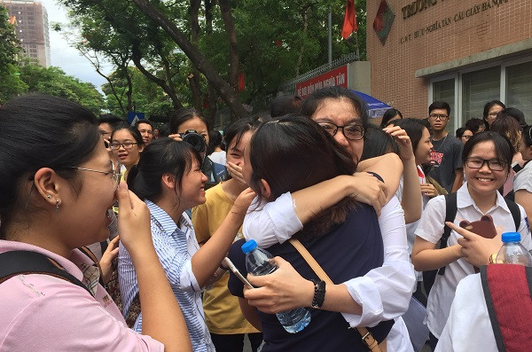 Bài thi tổ hợp tự nhiên: Đề phân hóa cao, nhiều thí sinh than khó ảnh 9