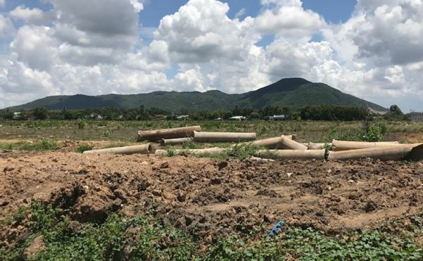 Khách hàng điêu đứng vì mua phải dự án 'vịt trời' ảnh 1