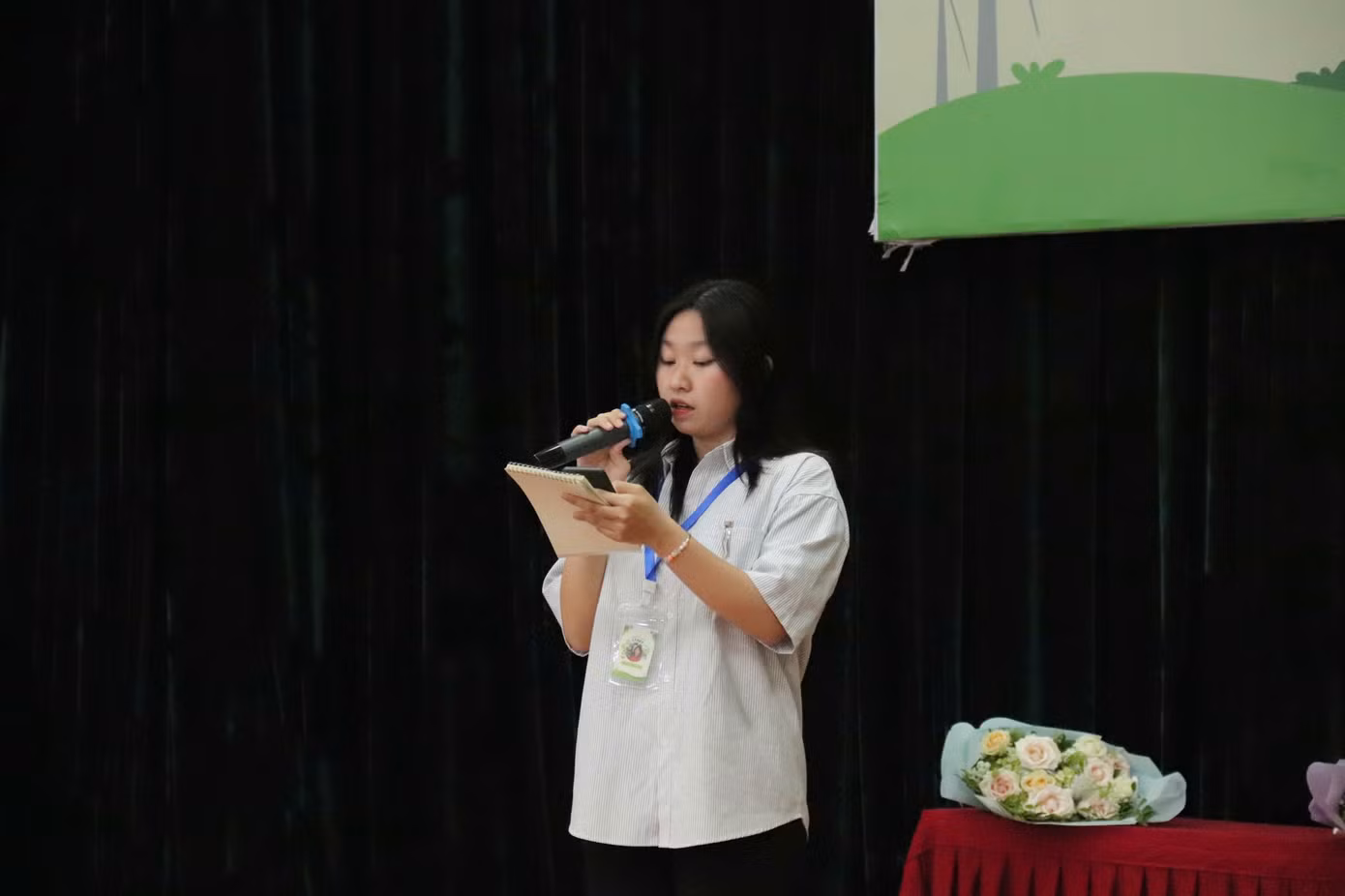 Hồng Hải tự tin trong vai trò Điều phối viên dự án Eco Young Leaders Camp 2024. Hồng Hải tự tin trong vai trò Điều phối viên dự án Eco Young Leaders Camp 2024.