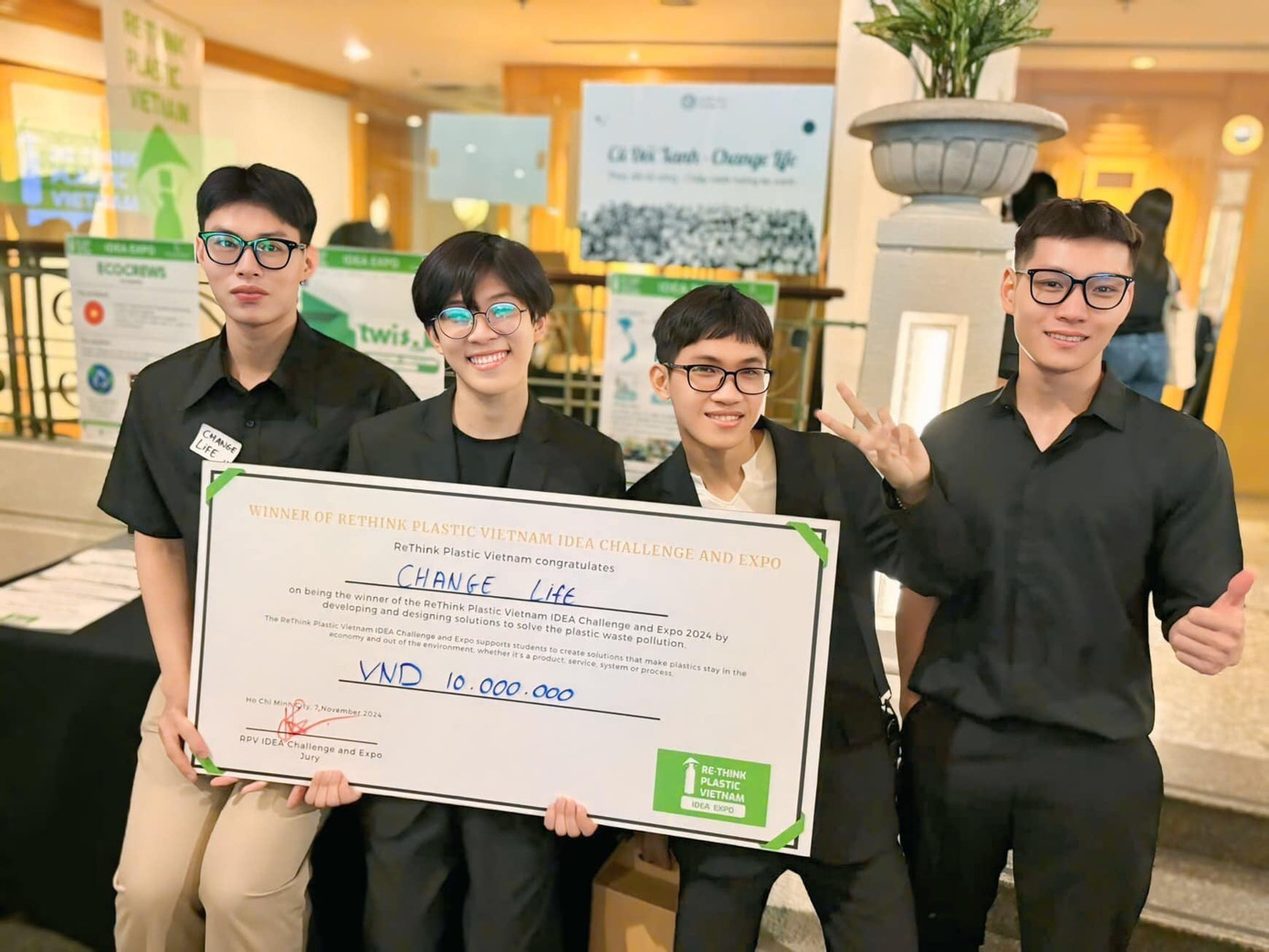 Dự án xuất sắc đạt Top 5 IDEA EXPO 2024 - Rethink Plastic Vietnam.