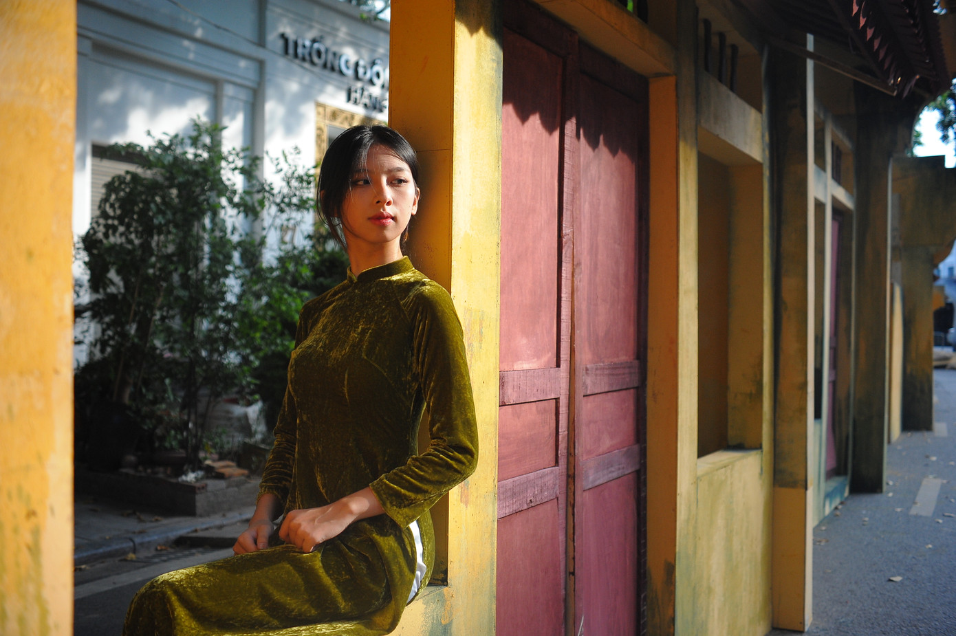 Nhiều bạn trẻ chọn triển lãm là nơi để check-in.