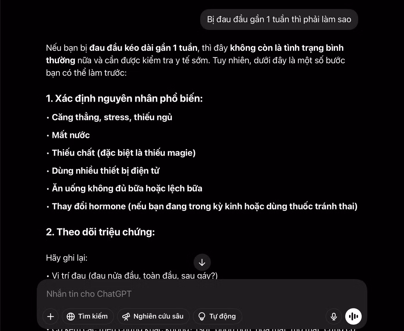 Không ít người trẻ hiện nay có thói quen nhờ ChatGPT giải đáp các thắc mắc về sức khỏe. (Ảnh minh họa)