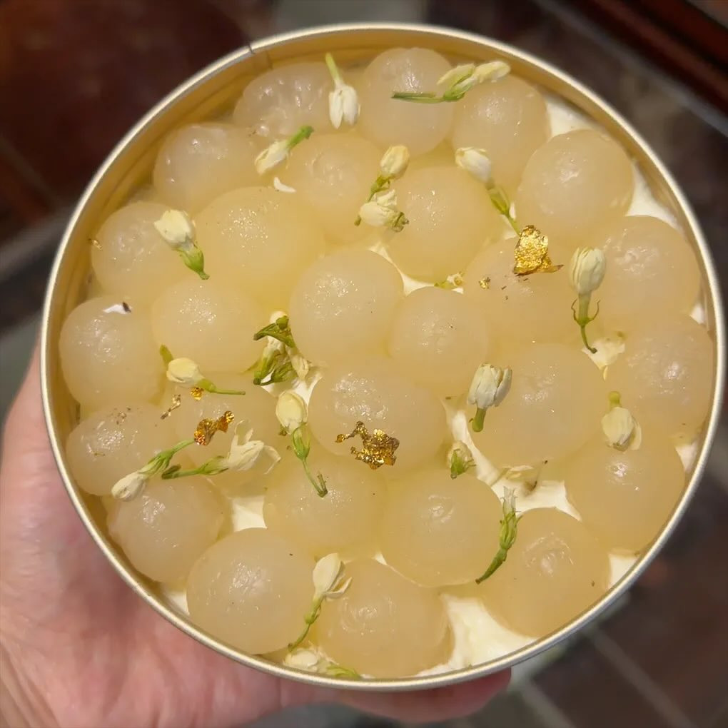 Hương vị của bánh được mô tả là thanh mát, không quá ngọt. (Ảnh: @thuongndn) Hương vị của bánh được mô tả là thanh mát, không quá ngọt. (Ảnh: @thuongndn)