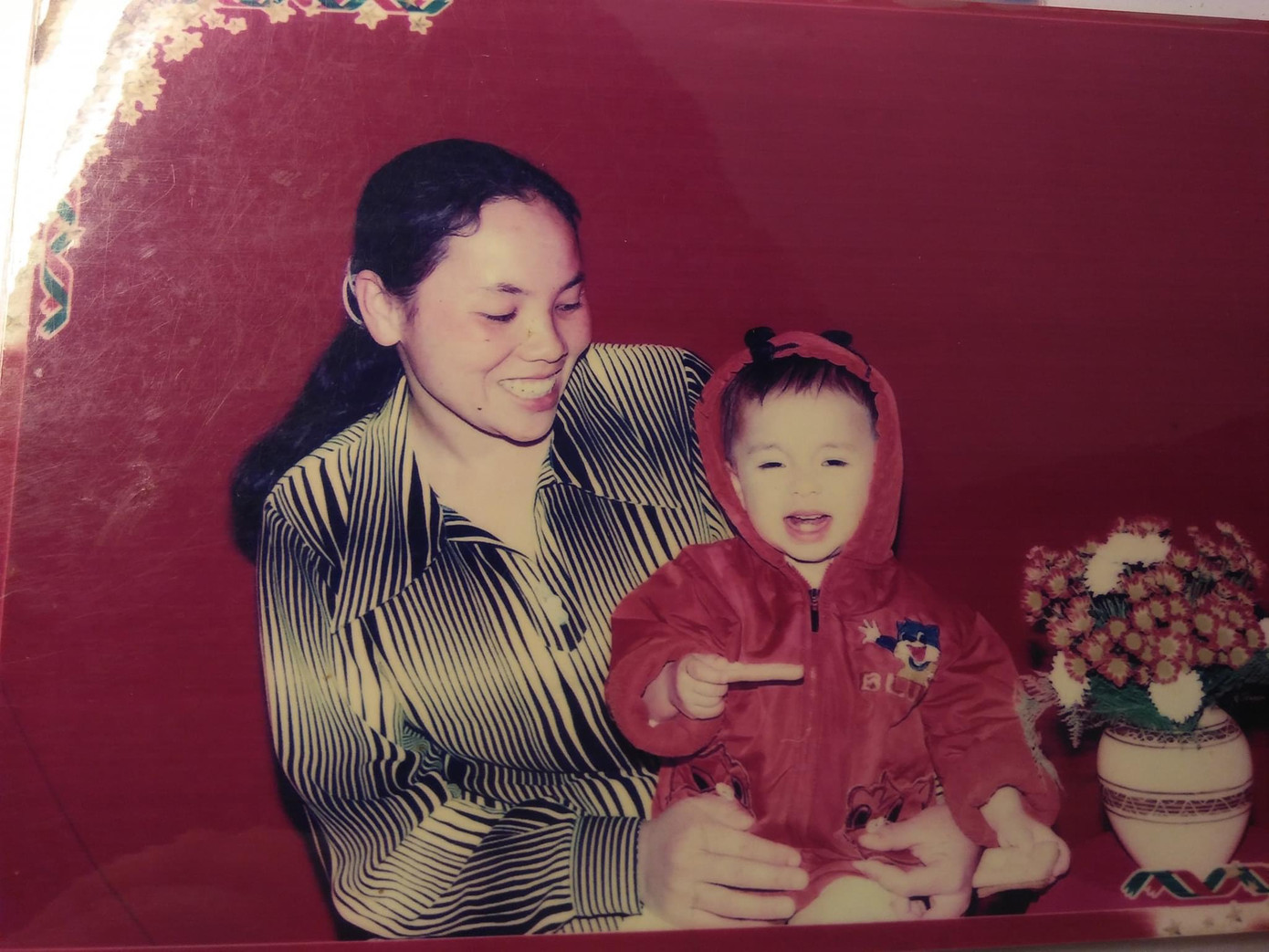 Những hình ảnh kỷ niệm của Yến cùng mẹ.