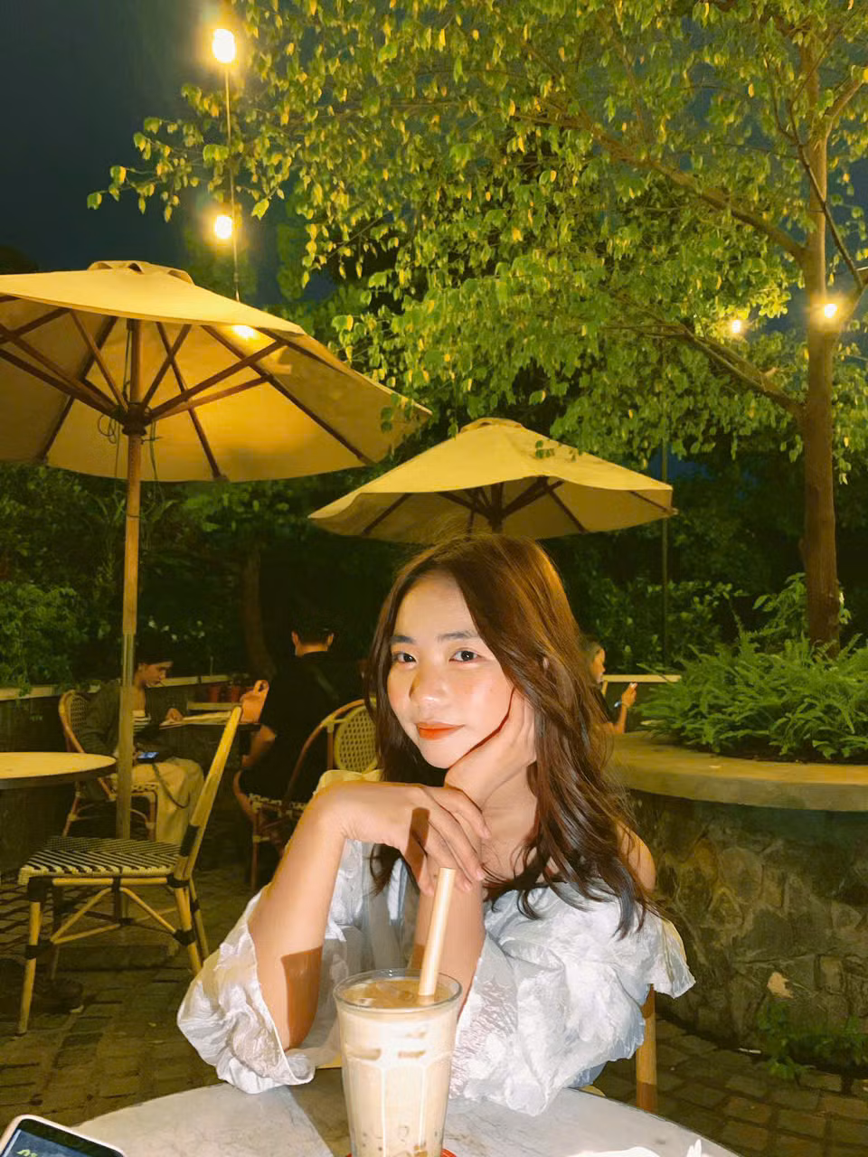 Khánh Linh chia sẻ khoảnh khắc "dở khóc dở cười" của mình dịp đầu năm