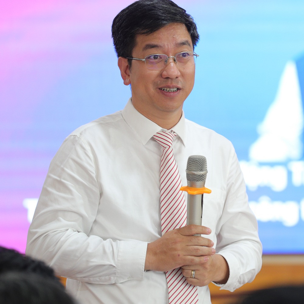 PGS. TS Trương Ngọc Kiểm: "Khởi nghiệp không nên và cũng không thể là phong trào bởi biết bao mồ hôi, công sức cả tiền bạc cũng sẽ ra đi nếu thất bại".