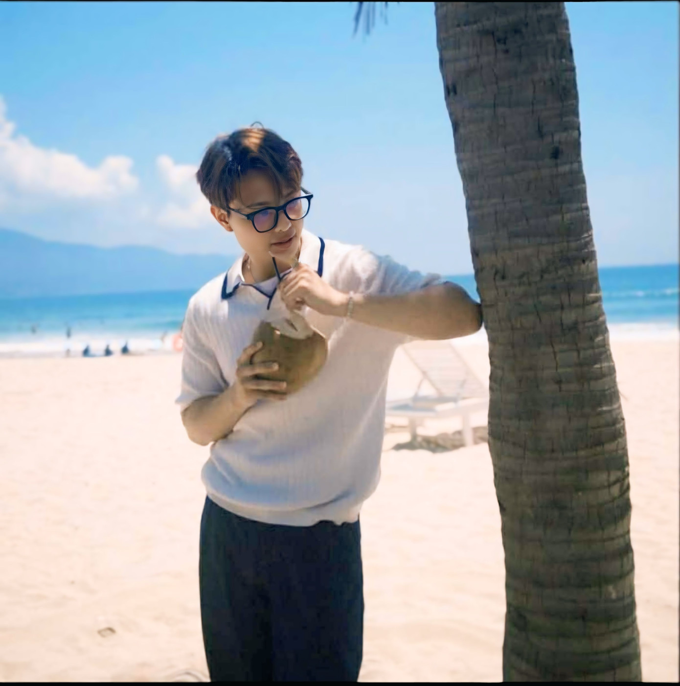 Trọng Huân trong chuyến đi Đà Nẵng. Trọng Huân trong chuyến đi Đà Nẵng.