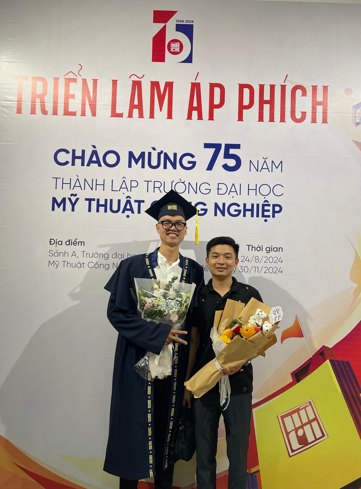 Nhật Long cho rằng 4 năm tại đại hịc là cơ hội để sinh viên khám phá rất nhiều điều mới, gây dựng những mối quan hệ liên quan đến ngành nghề tương lai.