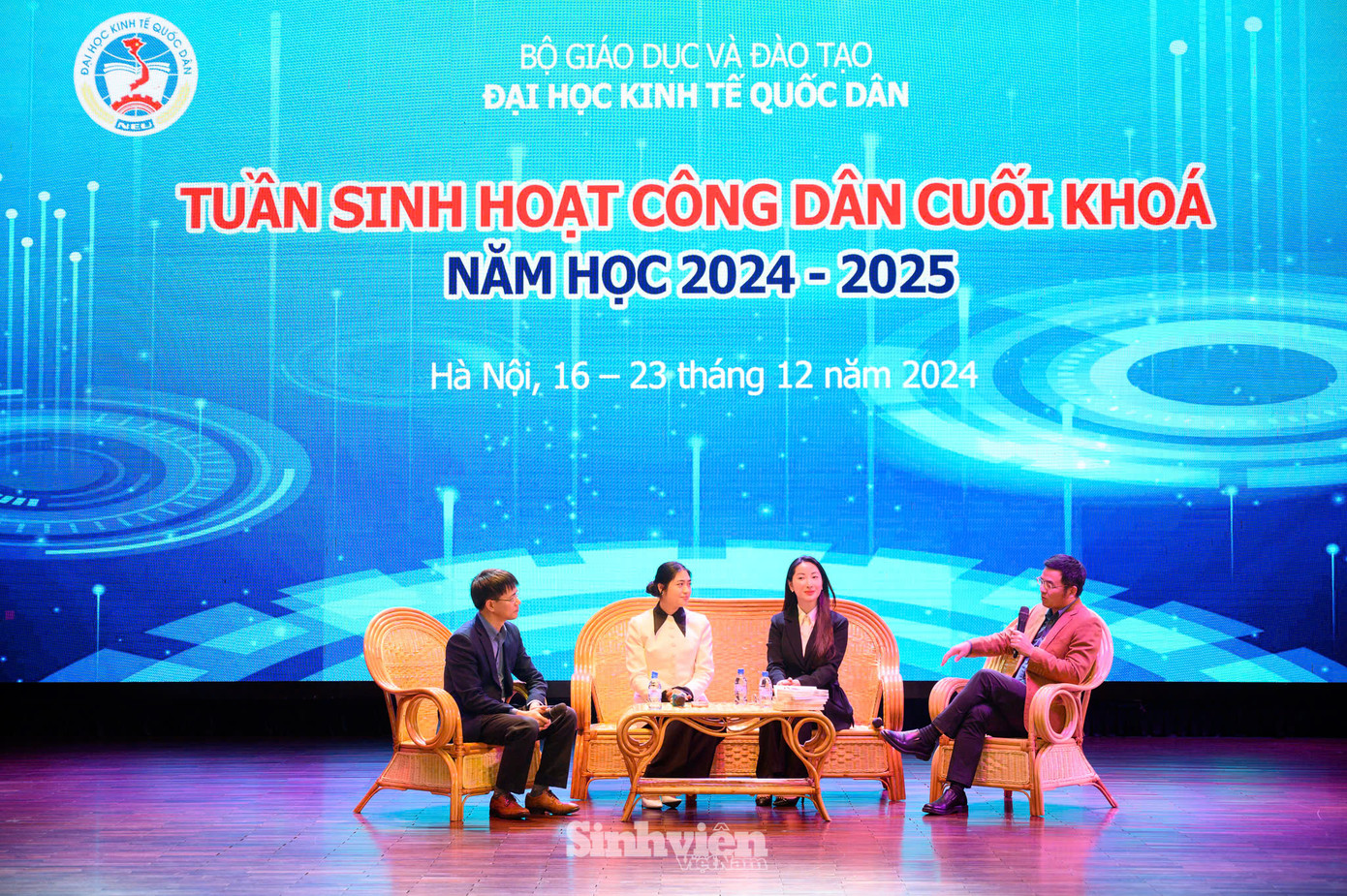 3 diễn giả trong buổi tọa đàm.