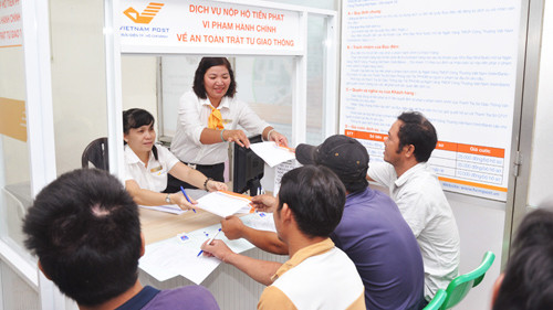 Nhiều địa phương triển khai thu phạt giao thông qua bưu điện ảnh 2