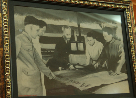 Bộ Chính trị Trung ương Đảng họp quyết định mở chiến dịch Điện Biên Phủ (1953)