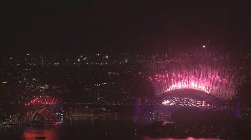 Việt Nam bước sang năm mới 2021 ảnh 24