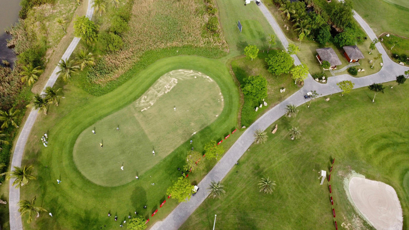 Chính điều này khiến cho cuộc cạnh tranh tới chức vô địch của Giải Vô địch Golf Quốc gia 2022 – Cúp VinFast sẽ trở nên thú vị và hấp dẫn hơn bao giờ hết.