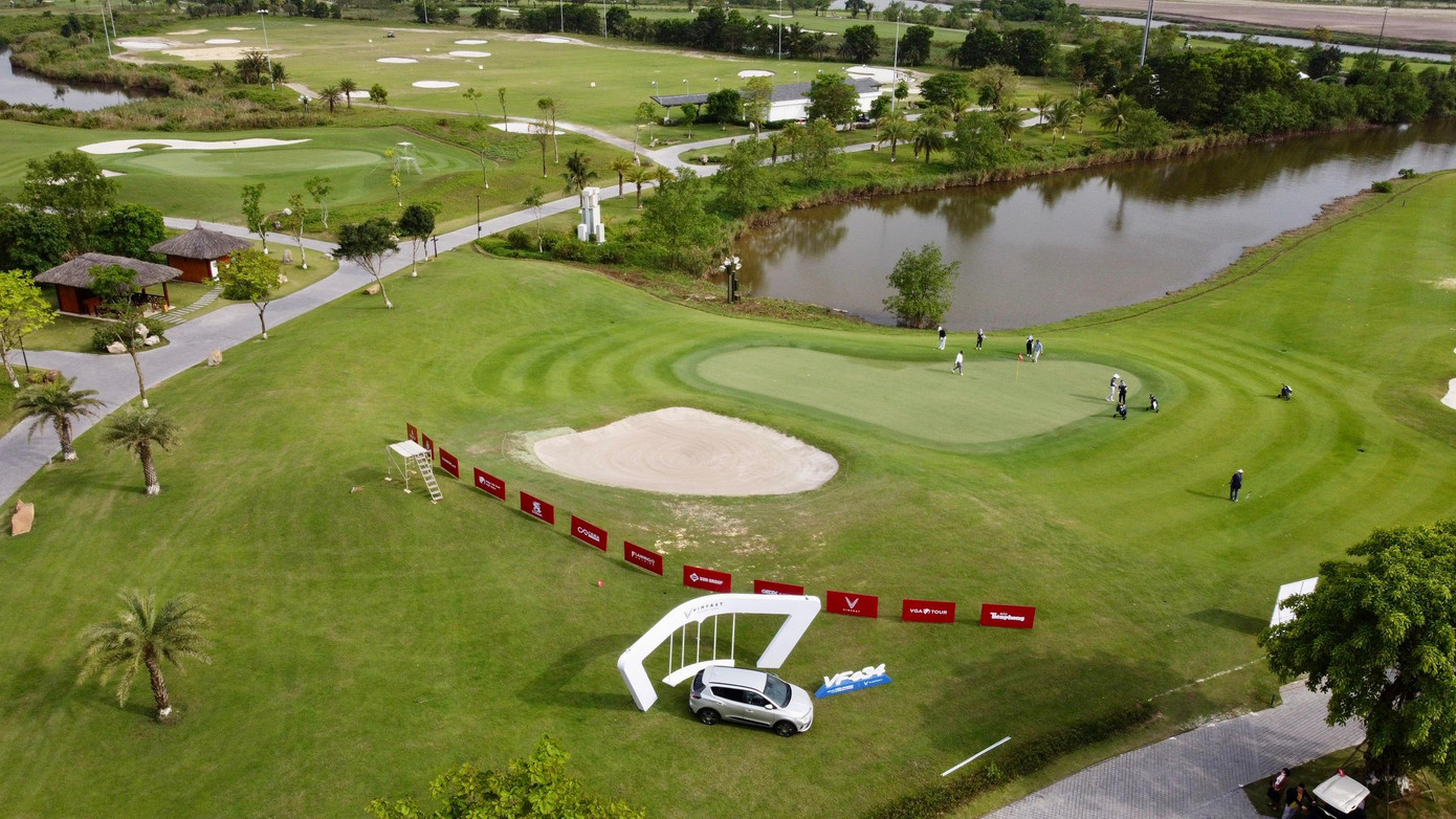 Các golfer tham dự Giải Vô địch Golf Quốc gia 2022 – Cúp VinFast sẽ thi đấu trên sân Đầm lầy với chiều dài 7508 yards, par 72.