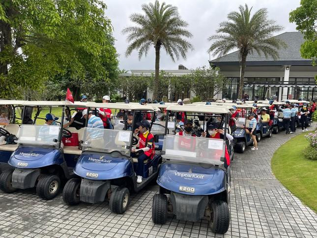 Giải Golf Hải Phòng mở rộng - Cúp Hoa Phượng năm 2022 không chỉ là sân chơi đơn thuần về mặt chuyên môn mà còn thể hiện trên tinh thần gắn kết các hoạt động văn hóa, thể thao nhằm tăng cường giao lưu và hiểu biết lẫn nhau giữa các cơ quan bộ, ngành với thành phố Hải Phòng; mở rộng mối quan hệ giữa các doanh nghiệp.