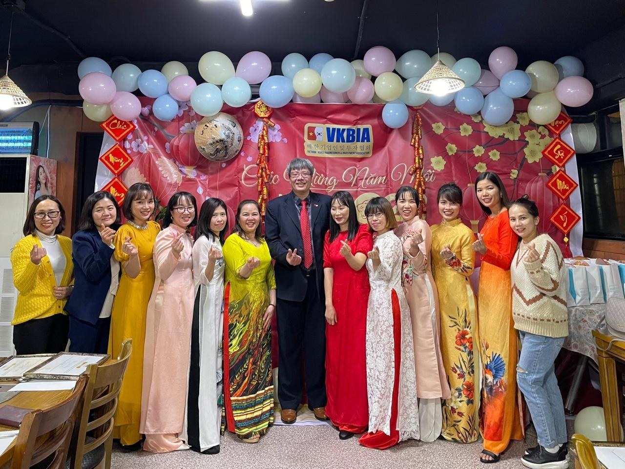 Đại diện các chi hội tại nhiều địa phương ở Hàn Quốc tham gia Tết đoàn viên 2022