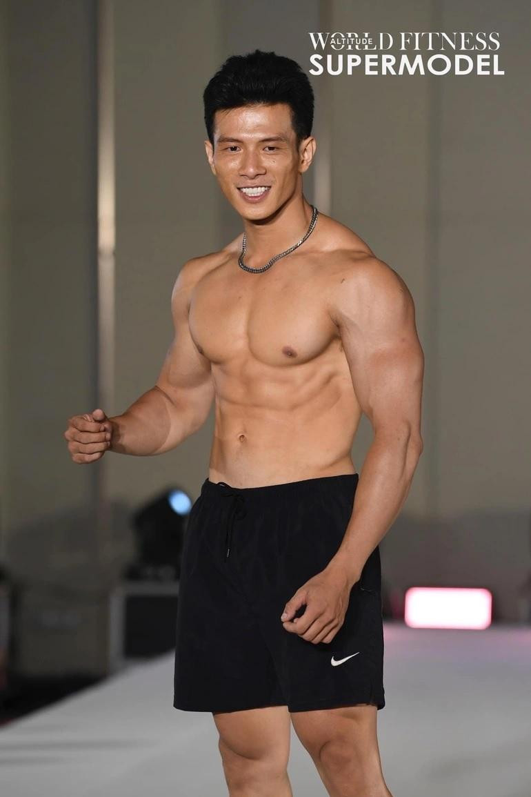 Chàng trai sinh năm 1995 được đánh giá có phong thái tự tin, thu hút (Ảnh: Ban Tổ chức).