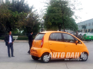 Những chiếc Tata Nano đầu tiên đã có mặt tại Việt Nam