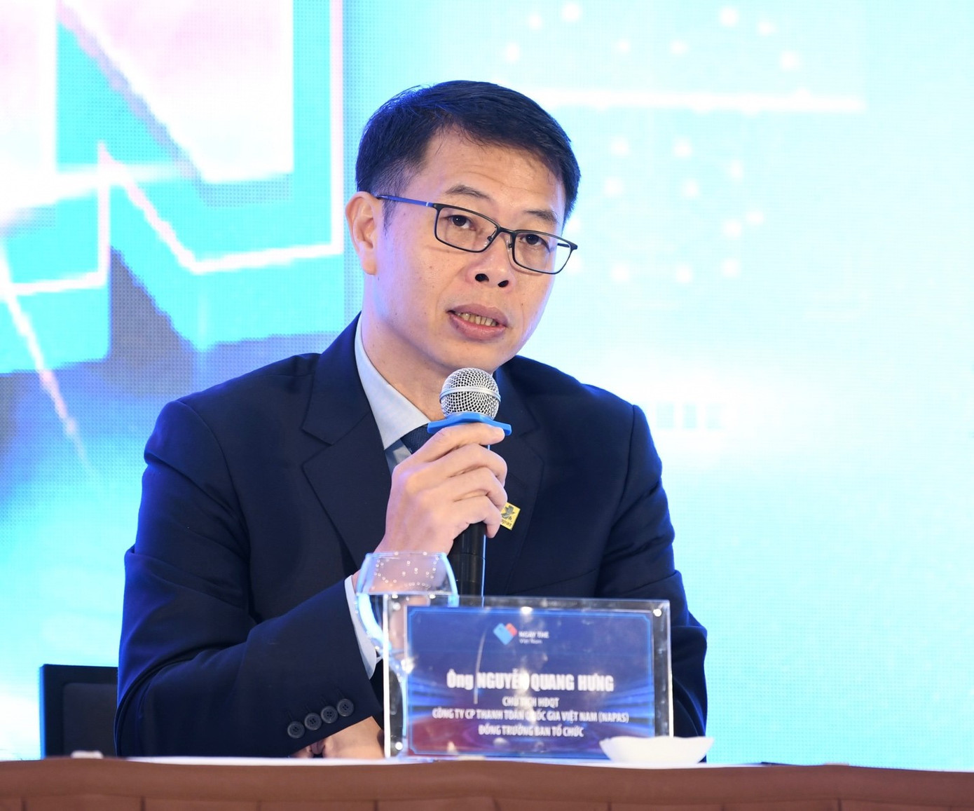 Ông Nguyễn Quang Hưng - Chủ tịch HĐQT NAPAS cho biết, Ban Tổ chức sẽ chuẩn bị 10.000 phần quà tặng cho các bạn trẻ.