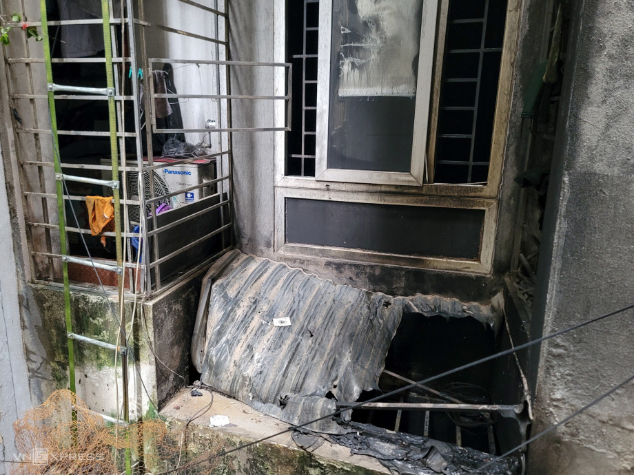 Hiện trường vụ cháy chung cư mini ở Hà Nội. Hiện trường vụ cháy chung cư mini ở Hà Nội.