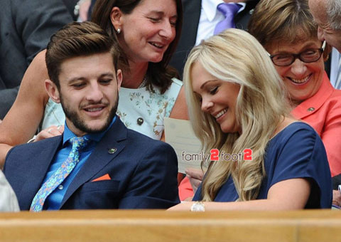 Những nàng WAGs được tìm kiếm nhiều nhất Vương quốc Anh ảnh 9