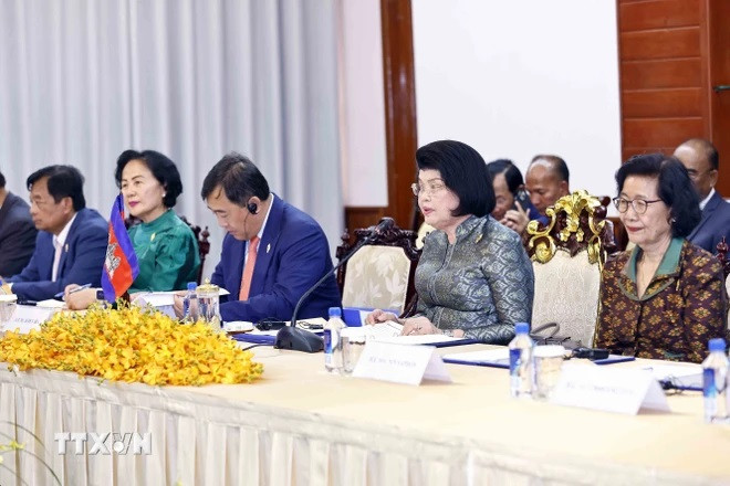 Chủ tịch Quốc hội Campuchia Samdech Khuon Sudary phát biểu tại cuộc hội đàm với Chủ tịch Quốc hội Trần Thanh Mẫn. (Ảnh: Doãn Tấn/TTXVN)