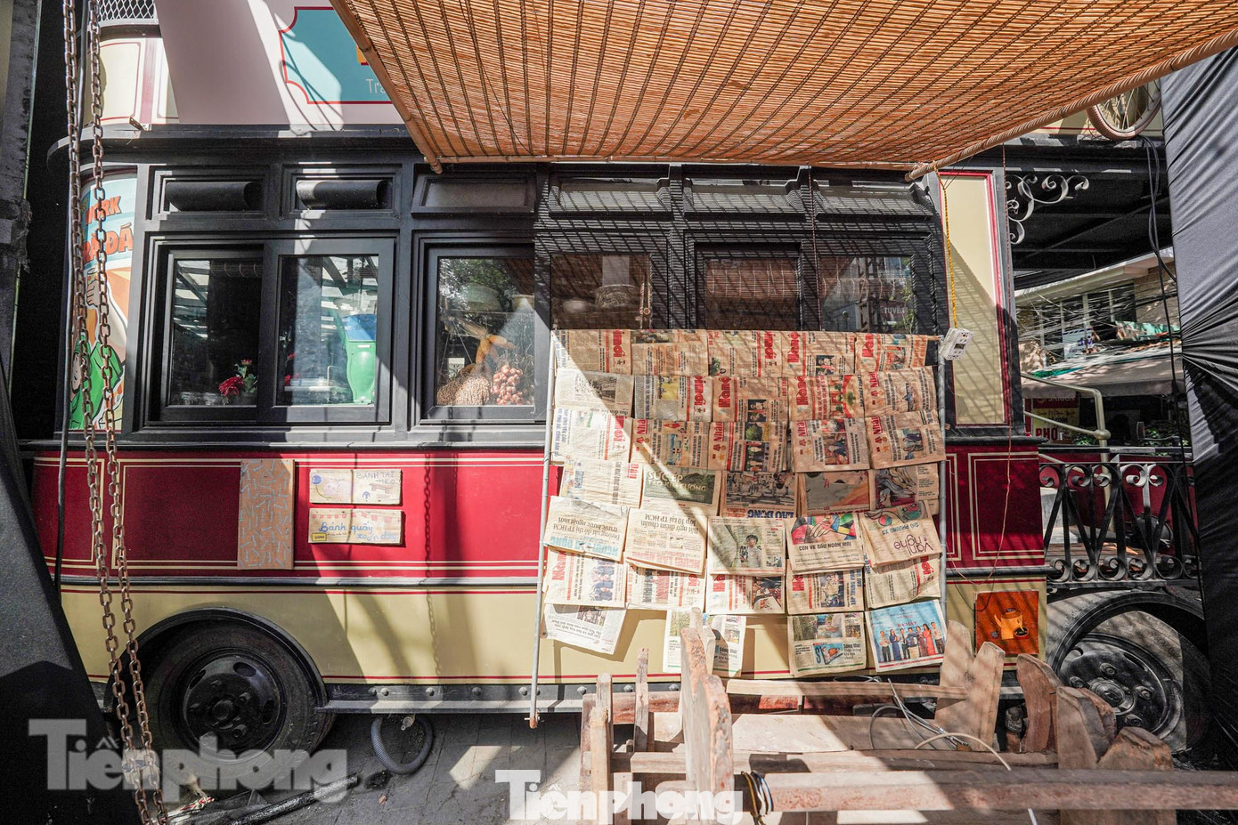 Trọng tâm của chương trình là "Bảo tàng đường phố Hà Nội" với điểm nhấn là Tuyến tàu điện số 6. Bốn toa tàu được thiết kế độc đáo, mỗi toa mang một chủ đề ẩm thực đặc trưng của Hà Nội và Việt Nam.