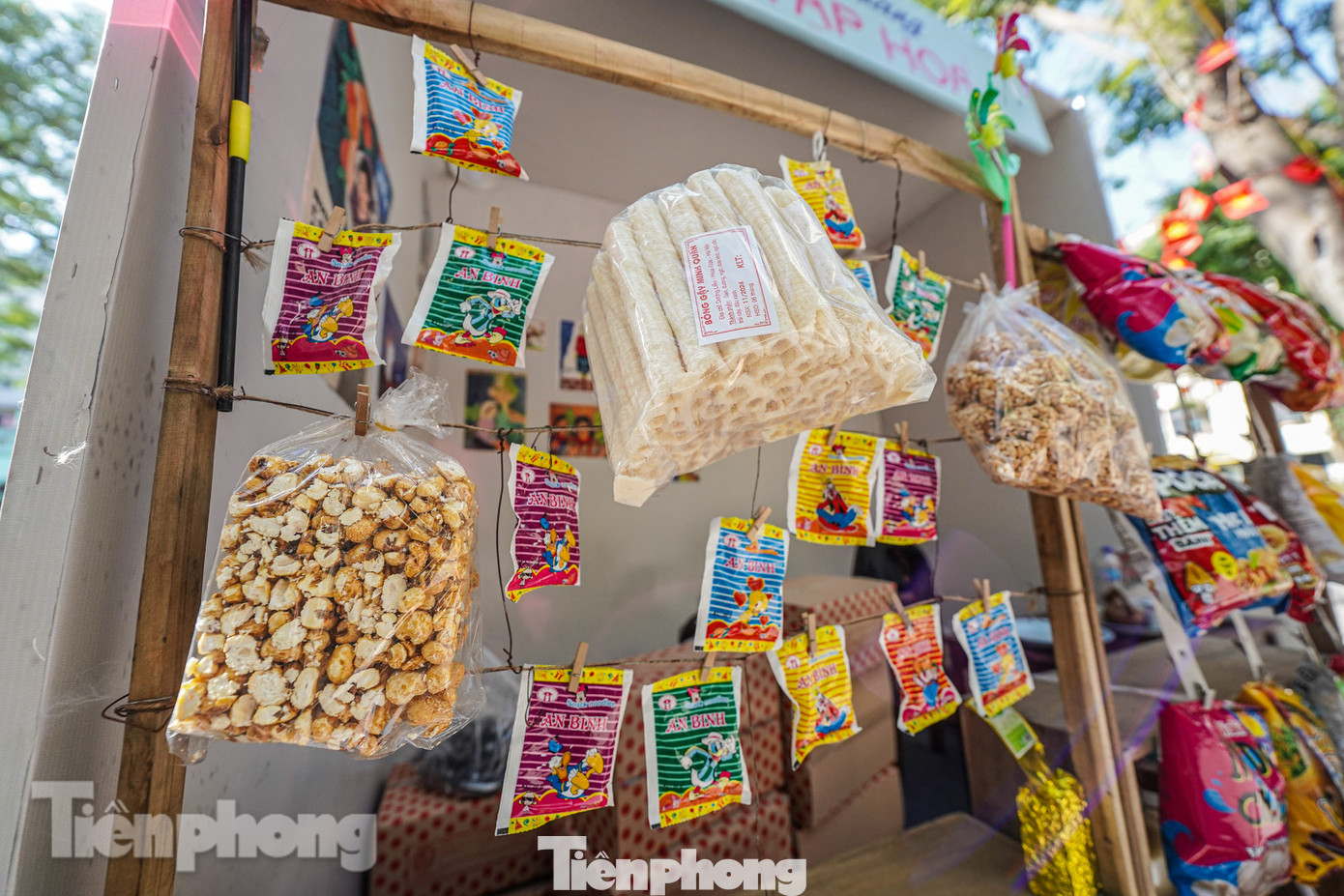 Các món đồ ăn vặt phổ biến từ thời xưa.