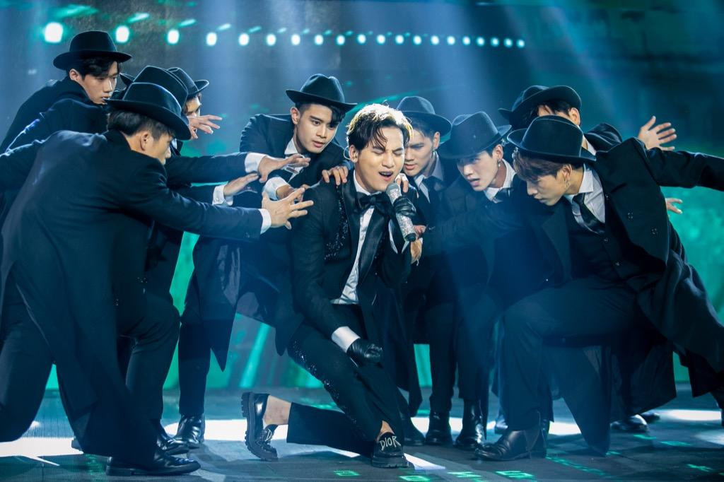 Ali Hoàng Dương Ali Hoàng Dương