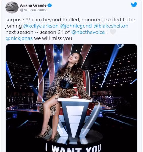 Đoạn tweet gây “bão” của Ariana Grande.
