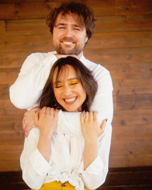 Anna Trương và ông xã Eric Derwallis